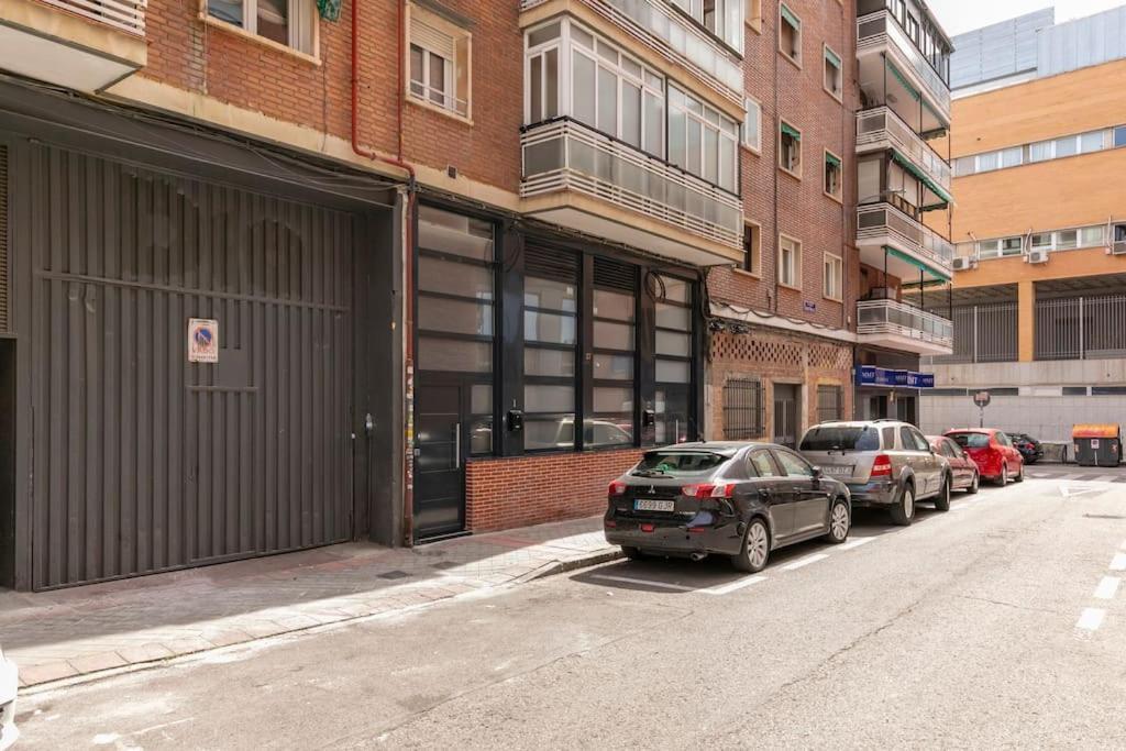 Nice New Duplex In Front Of Palacio Vistaalegre Madrid Eksteriør billede